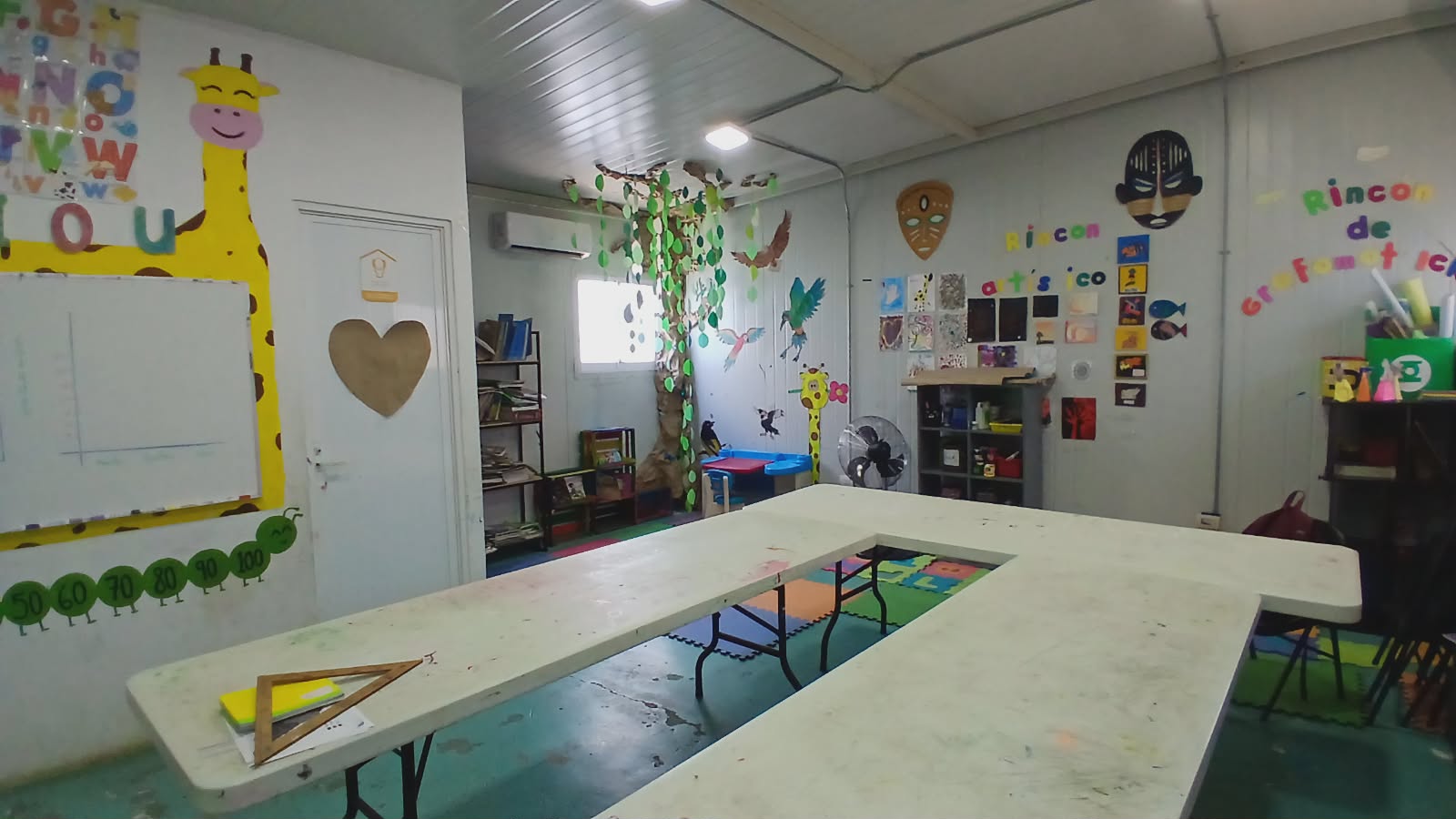 Trabajo de campo: Escuela en albergue de Tapachula,  Chiapas. Noviembre 2025