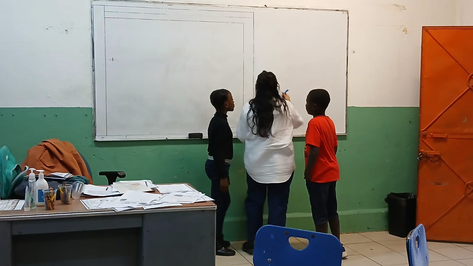 Trabajo de campo: Escuela de enseñanza del Español, Tijuana Baja California